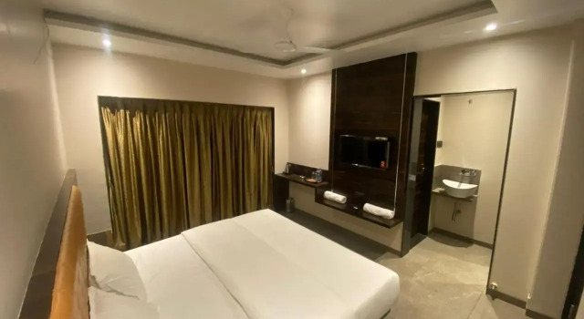 Hotel Blossom, Panchgani