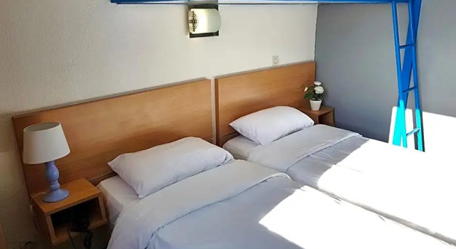 Трёхместный семейный номер Standard The Originals Access, Hôtel les Iris, Berck-sur-Mer
