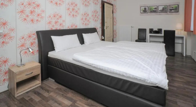 Le petit Palais - Apartments, Prenota Appartamento Appartamenti a Garz, Appartamento