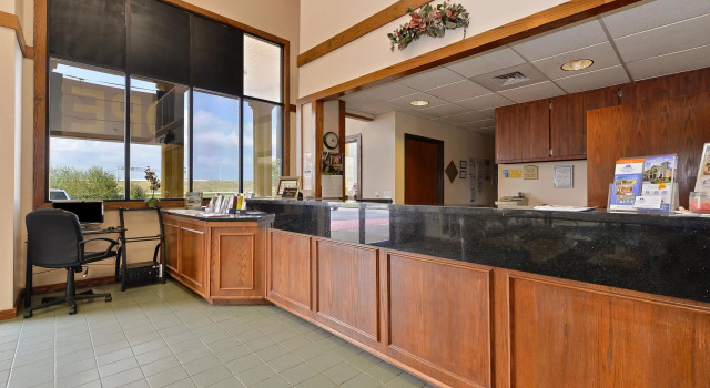 Quality Inn & Suites Mount Vernon, Boek Hotel Hotels in Missouri met zwembad, Zwembad