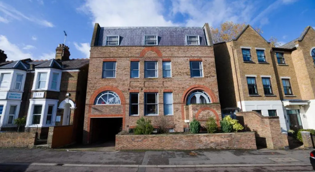 Urban Living's - The King Edward II Luxury Apartment in the heart of Windsor, Varaa Huoneisto Asunnot kohteessa Merseyside, Huoneisto