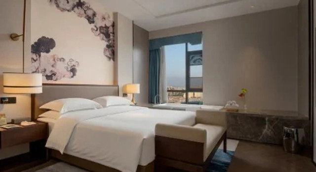 Люкс Luxury c 1 комнатой Wyndham Garden Kunming High Tech Zone
