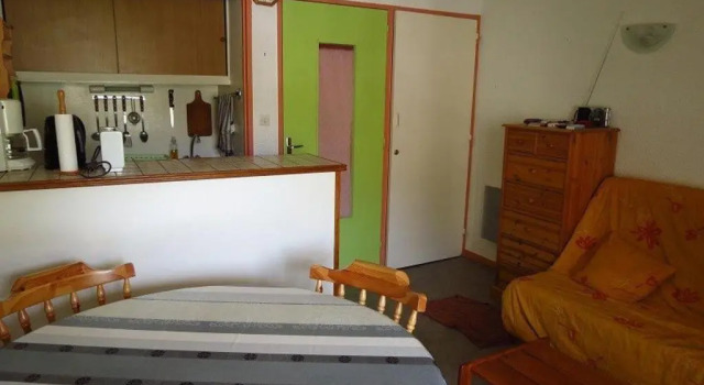 Appartement La Mongie, 1 pièce, 4 personnes - FR-1-404-101, Забронировать Апартаменты/квартира Отели Tourmalet Ski Resort с парковкой, Парковка