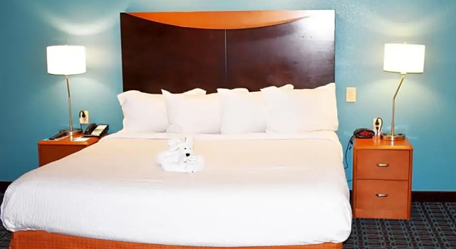 Люкс Fairfield Inn & Suites by Marriott Albuquerque Airport