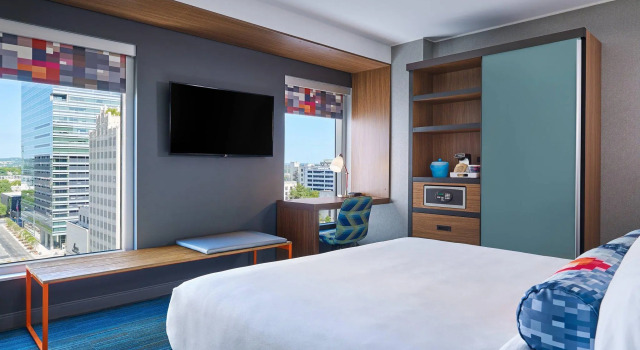 Двухместный номер Standard Aloft by Marriott Austin Downtown