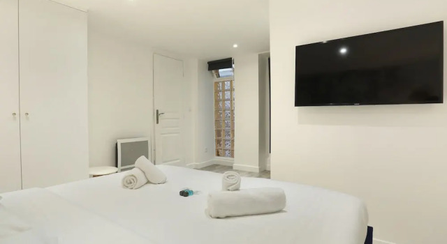 Appartement St Honore, Забронировать Апартаменты/квартира Париж Иль-де-Франс, рядом с Вокзал Сен-Лазар