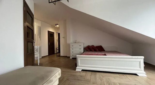 Apartament KOLEJOVA 20 z sypialnią, Забронировать Апартаменты/квартира Отели в центре Новы-Тарг, в центре