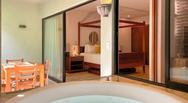 Двухместный номер Standard с балконом и с видом на сад Aluna Resort Tulum