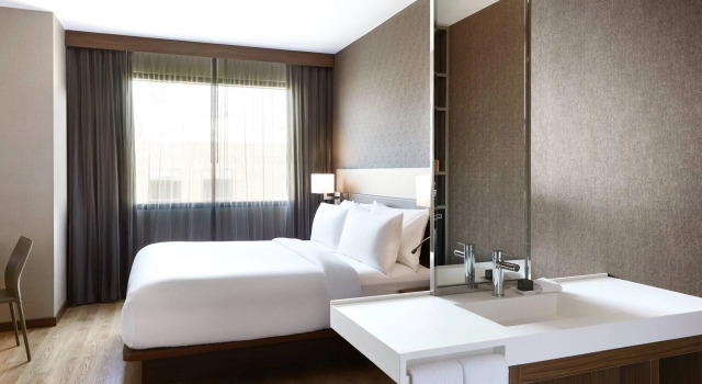 Двухместный номер Standard с видом на город AC Hotel By Marriott Salt Lake City Downtown