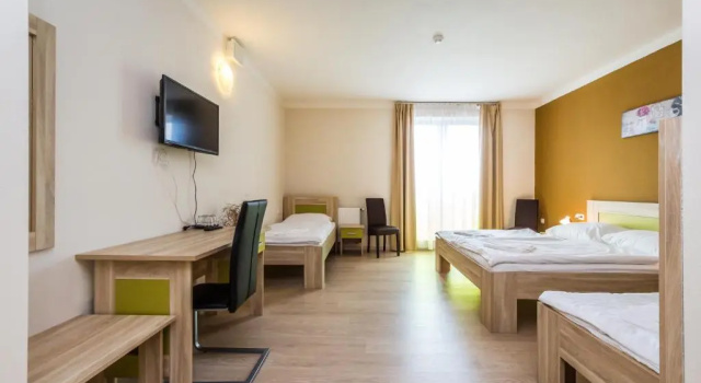Четырёхместный номер Standard Nad Královnou Hotel & Restaurant