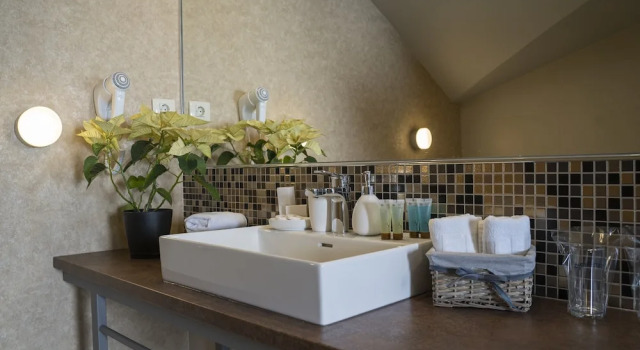 Полулюкс Akacija Luxury Suites- Zemunski kej