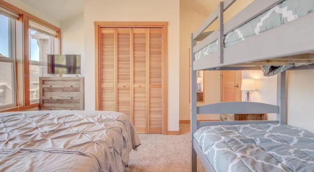 Hummingbird Hollow, Prenota Hotel Pacific City 