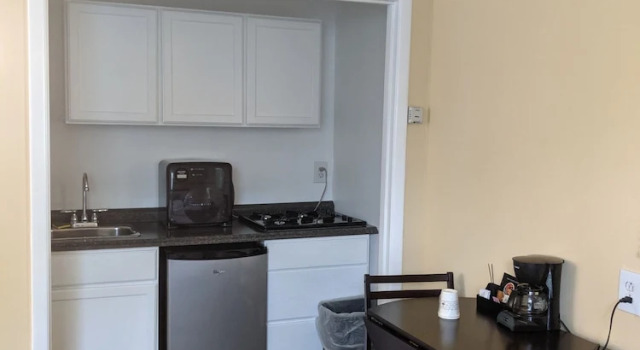 Номер Deluxe Clarence Inn Extended Stay