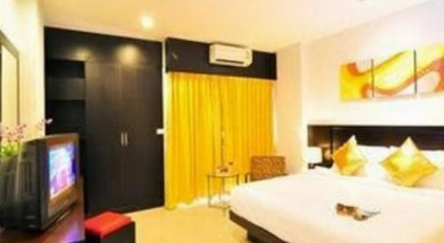 Urbanview Hotel Platinum Parepare, Prenota Hotel Hotel a Sulawesi con parcheggio, Parcheggio