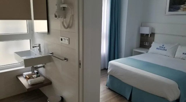 Номер Standard Hostal Praia Madalena