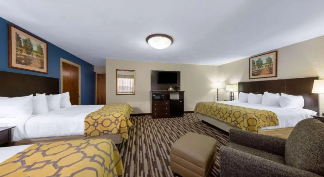 Четырёхместный люкс Baymont by Wyndham Springfield South Hwy 65