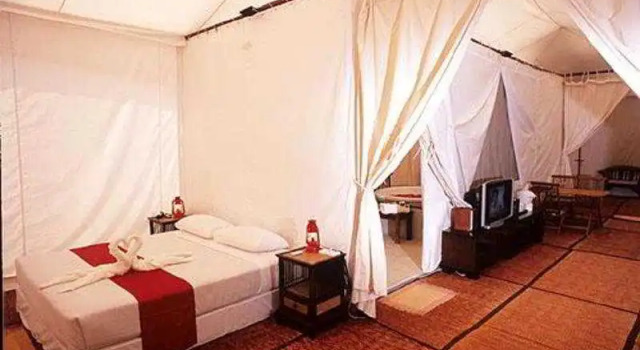 Khao Kheaw es-ta-te Camping Resort & Safari, Забронировать Кемпинг Сирача провинция Чонбури