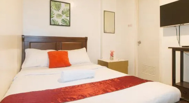 Двухместный номер Standard Nearest Hostel Pasay City by RedDoorz