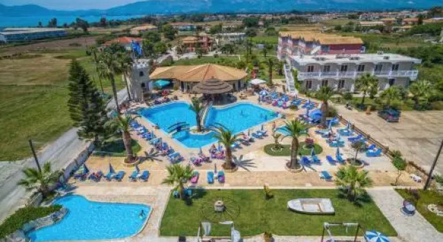 Aparthotel 4 Stars Kalamaki