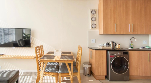 Disa Park 14th Floor Apartment with City Views, Забронировать Апартаменты/квартира Отели Кейптауна с парковкой, Парковка