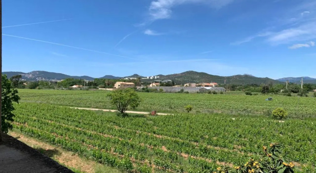 Коттедж с 3 комнатами La Bastide Des Anglades