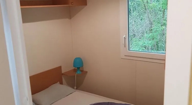 Les Berges Du Cele, Rezerwuj Pole kempingowe Kempingi i glamping w Owernia, Pole kempingowe