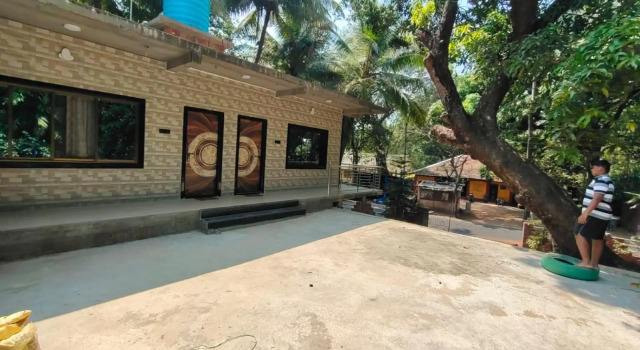 Khot Holiday Homestay, Varaa Hotelli Hotellit Malvan aamiaisella, Aamiainen