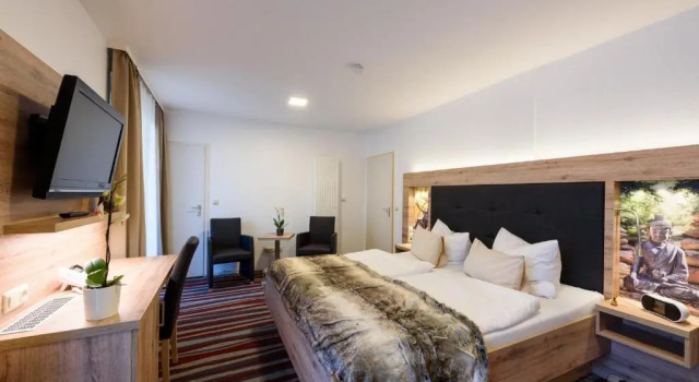 Двухместный номер Standard с балконом Wellness & Ayurveda Hotel Am Eichenberg