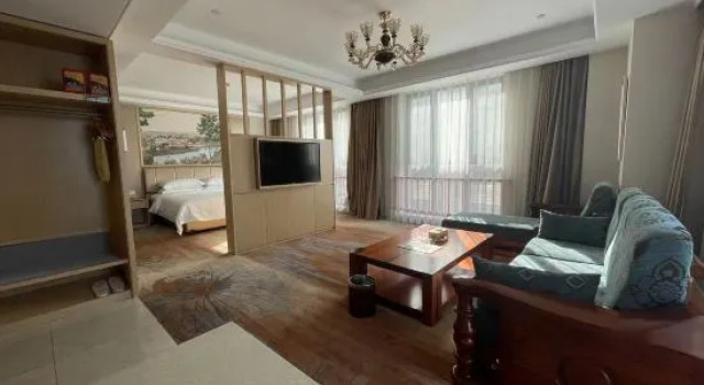 Люкс Executive Vienna International Hotel (Changchun FAW)