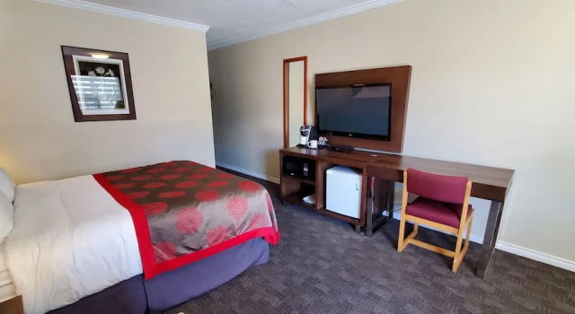 Двухместный номер Standard Grand Forks Inn