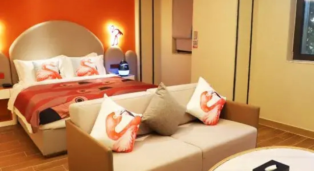 Люкс Flamingo Harbour Hotel