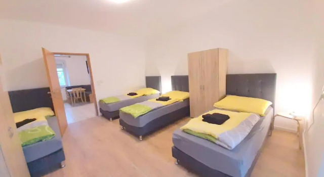 Апартаменты с 3 комнатами Apartments SteelCity