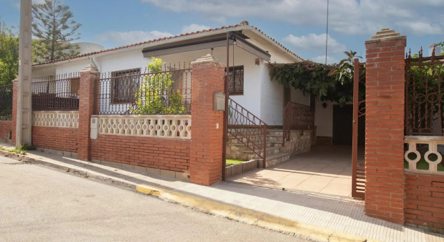 Apartamento planta baja 800 Mt playa Torredembarra