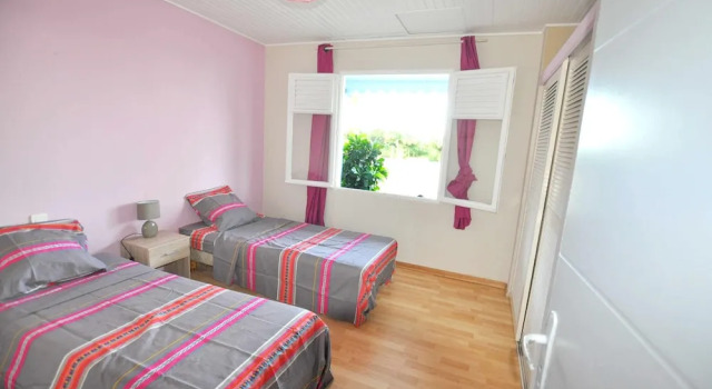 House With 2 Bedrooms in Sainte-marie, With Wonderful sea View, Shared Pool, Enclosed Garden, Забронировать Отель Отели в центре Сент-Мари, в центре