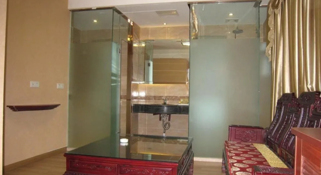 Hong Qi Grand Hotel, Rezervați Hotel Hoteluri în Fuzhou cu parcare, aproape de Fuzhou Wuyi Square, Parcare