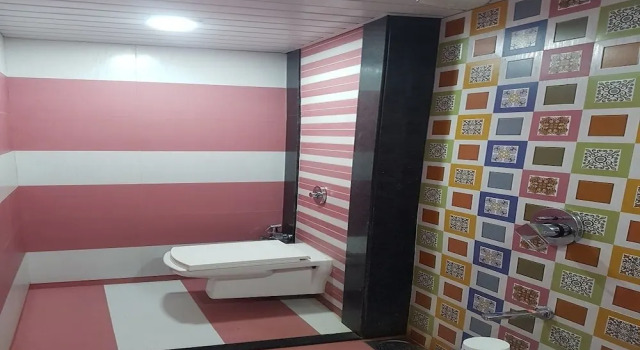 Четырёхместный семейный номер Standard Hotel Laabh