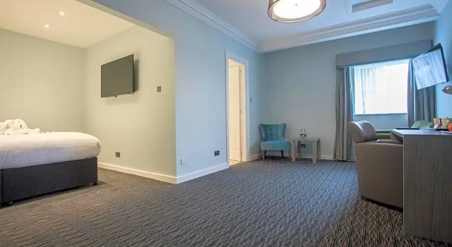 Люкс London Chigwell Prince Regent Hotel, BW Signature Collection