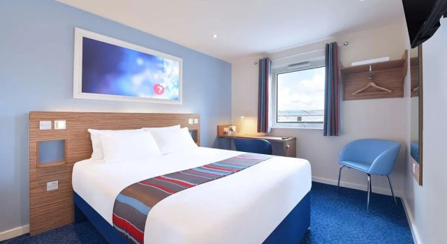 Travelodge London Clapham Junction, Забронировать Отель Отели Большого Лондона с завтраком, Завтраки