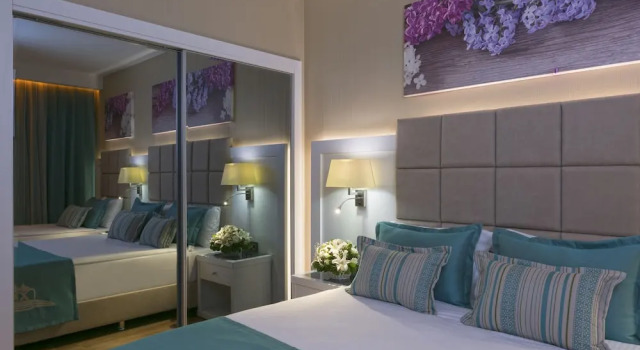Номер Standard с балконом Asia Beach Resort & Spa Hotel