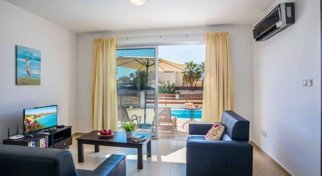 Villa White Jasmin