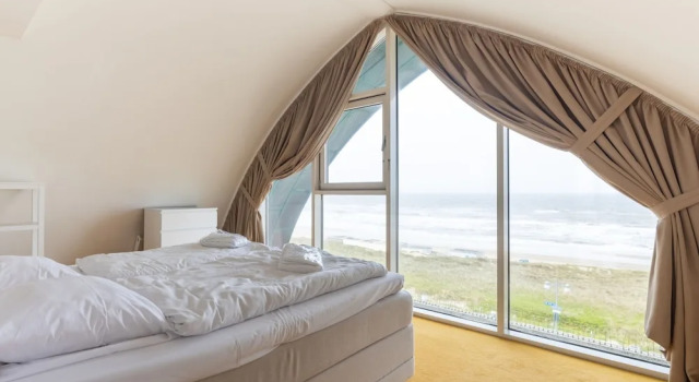 Апартаменты Classic с 3 комнатами с балконом Luxury Apartment in a Residence Right on the Boulevard and the Beach