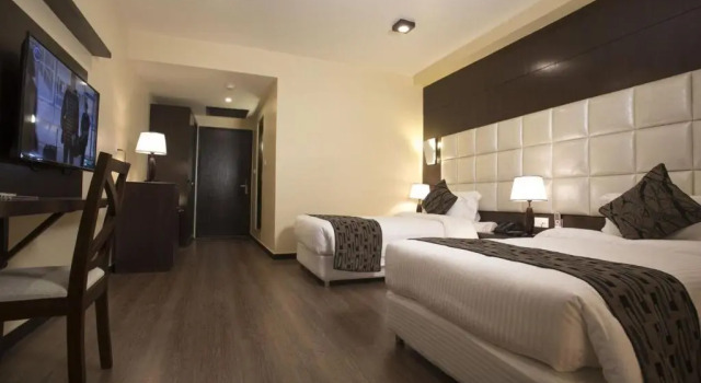 Номер Deluxe United Business Hotel