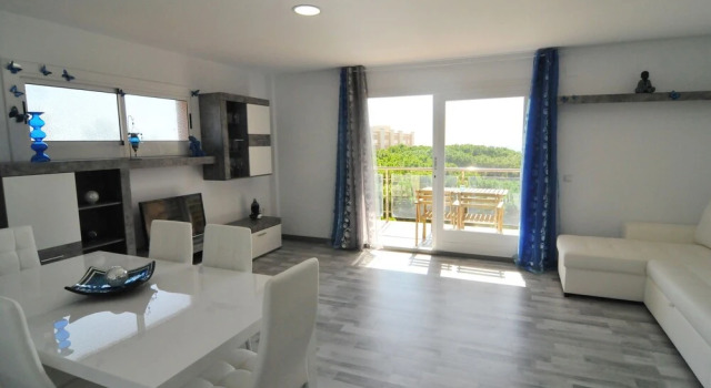 HomeHolidaysRentals Apartamento Solmar - Costa Barcelona, Reserva ahora Apartamento Santa Susanna Costa del Maresme