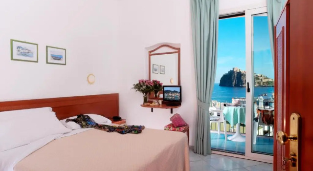 Двухместный номер Standard с видом на море Hotel Ulisse