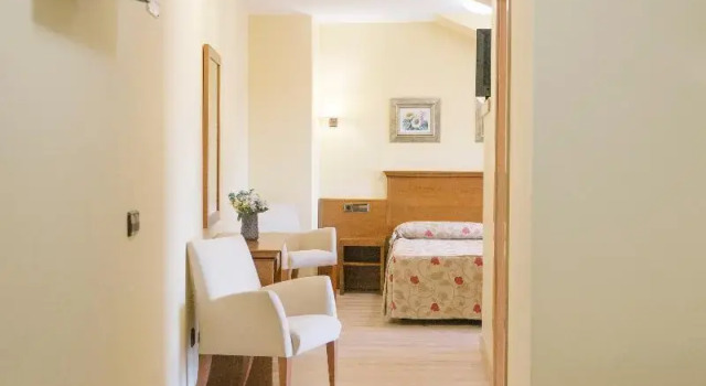 Четырёхместный номер Comfort Hotel O Castro