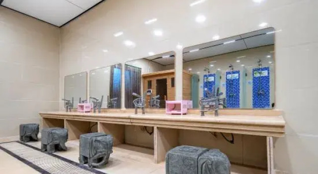 Xiushuiwan Business Hotel, Rezervovat Hotel Nan-jang Henan