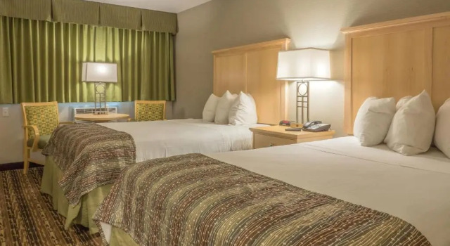 Четырёхместный номер Standard Bar Harbor Villager Motel - Downtown
