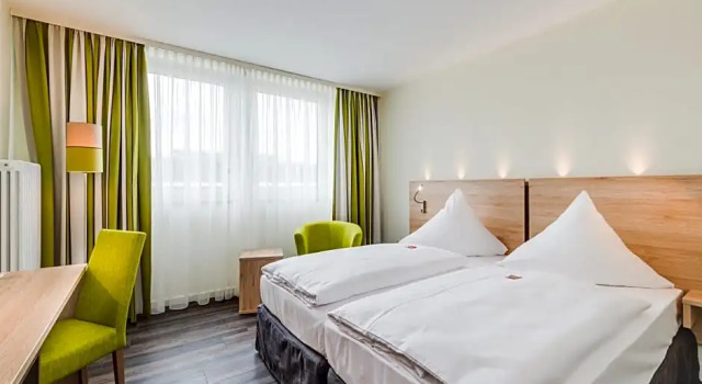 Номер Comfort Novina Hotel Wöhrdersee Nürnberg City