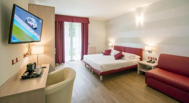Четырёхместный номер Deluxe Hotel Eden Garda