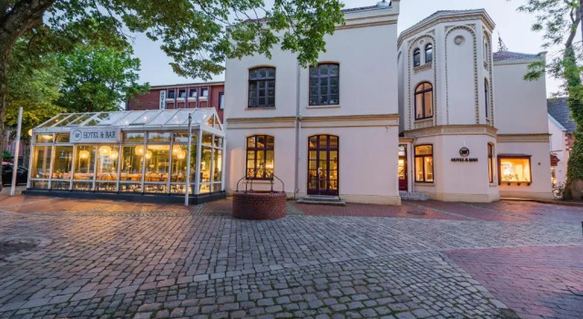 360 Grad Hotel  Bar, Reservar Hotel Leer Cuxhaven
